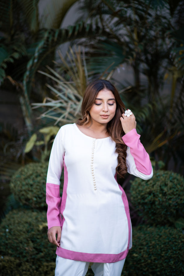 Off- White Co-Ord Set With Mauve Border Detailing